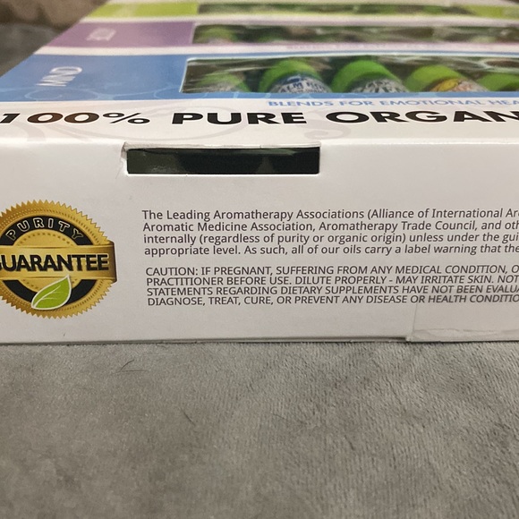 100% Pure Organic Essential Oil 18 Pack - Picture 12 of 13